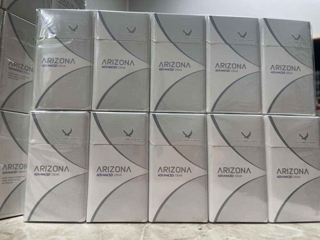 Arizona Demi White