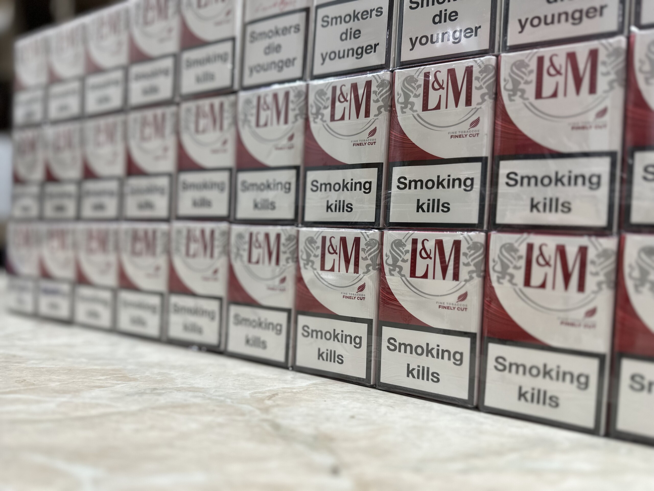 L&M KS Red (круг) 2 L&M KS Red (круг) — изображение 2
